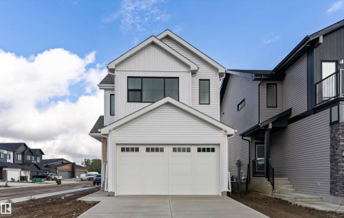 210 Stetson Loop, Ardrossan, AB 