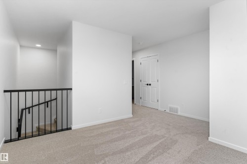 210 Stetson Loop, Ardrossan, AB 