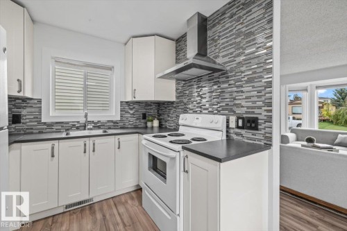 18703 57 Avenue Nw, Edmonton, AB 