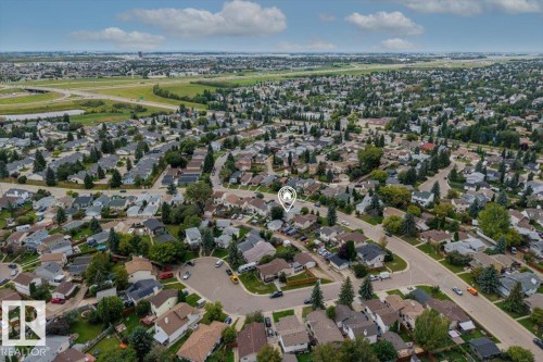 18703 57 Avenue Nw, Edmonton, AB 