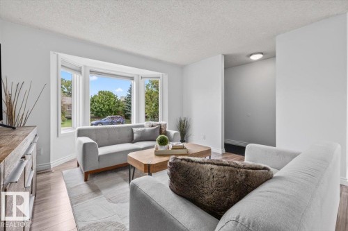18703 57 Avenue Nw, Edmonton, AB 