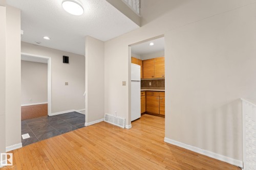 10326 121 Street Nw, Edmonton, AB 