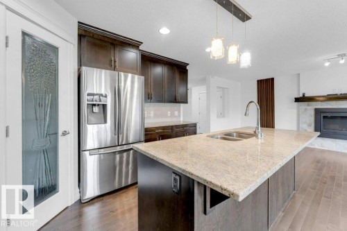 3740 8 Street Nw, Edmonton, AB 