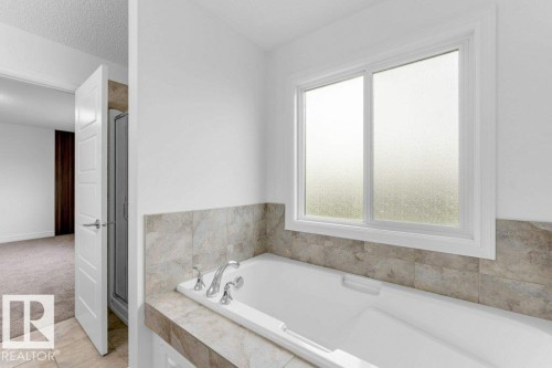 3740 8 Street Nw, Edmonton, AB 