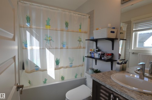 20745 99A Avenue Nw, Edmonton, AB 