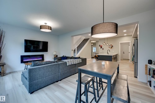662 Astoria Way, Devon, AB 