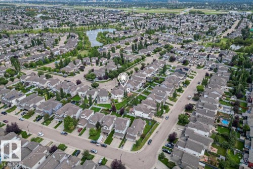 20743 56 Avenue Nw, Edmonton, AB 