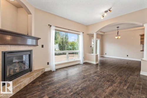 20743 56 Avenue Nw, Edmonton, AB 