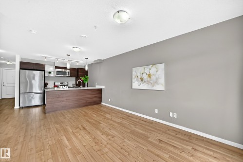 #302 9523 160 Av Nw, Edmonton, AB 