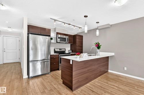 #302 9523 160 Av Nw, Edmonton, AB 