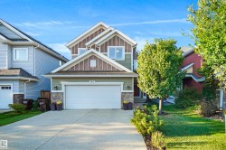 7812 18 Avenue SW  Edmonton, AB T6X 0V3