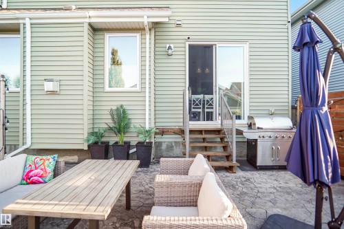 7812 18 Avenue Sw, Edmonton, AB 
