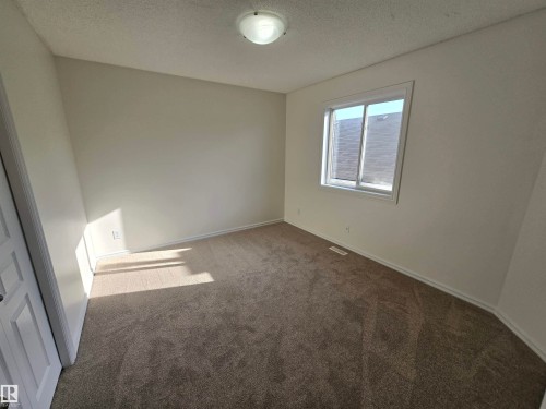 21208 89A Avenue Nw, Edmonton, AB 
