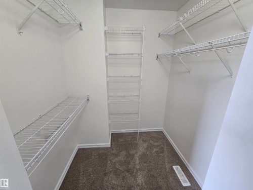 21208 89A Avenue Nw, Edmonton, AB 