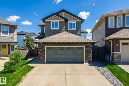 913 Goshawk Point(E) Nw, Edmonton, AB 
