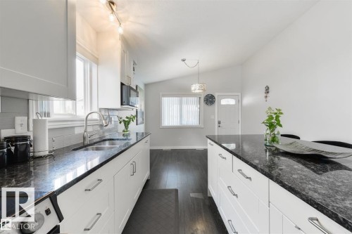 417 Hollick-Kenyon Road Nw, Edmonton, AB 