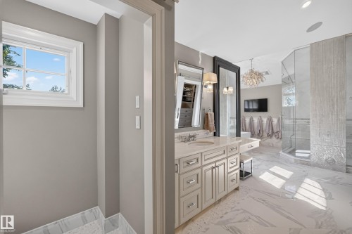 Hers Vanity - 14308 97A Avenue Nw, Edmonton, AB 
