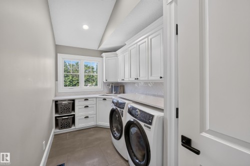 14308 97A Avenue Nw, Edmonton, AB 