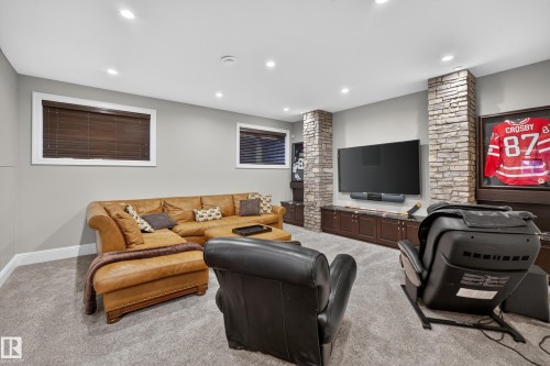 14308 97A Avenue Nw, Edmonton, AB 