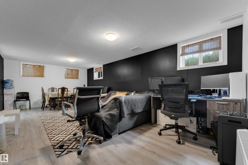 12938 123 St Nw, Edmonton, AB 