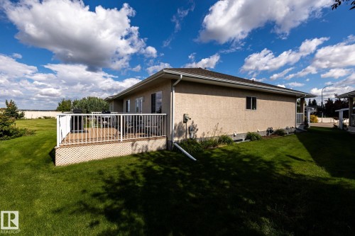 #13 9 Deer Park Dr, Spruce Grove, AB 