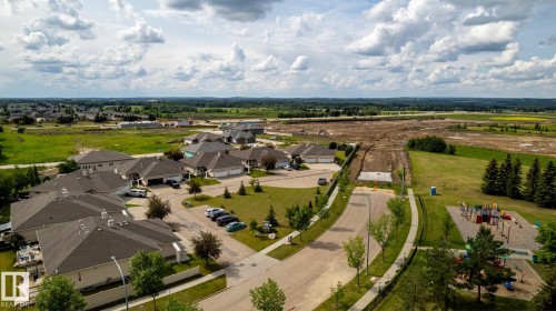 #13 9 Deer Park Dr, Spruce Grove, AB 