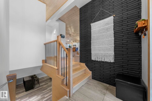 7415 Rowland Road Nw, Edmonton, AB 
