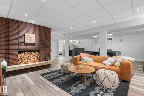 7415 Rowland Road Nw, Edmonton, AB 