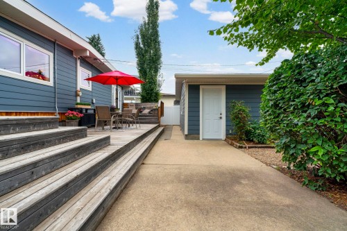 7415 Rowland Road Nw, Edmonton, AB 