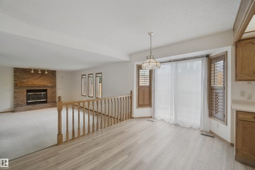 5828 181 Street Nw, Edmonton, AB 