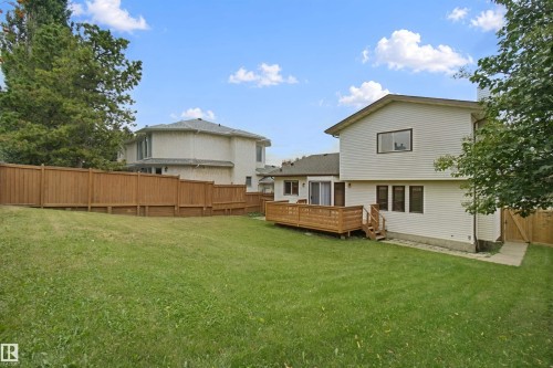 5828 181 Street Nw, Edmonton, AB 