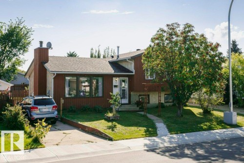 23 HUGHES Road NW  Edmonton, AB T5A 4E1