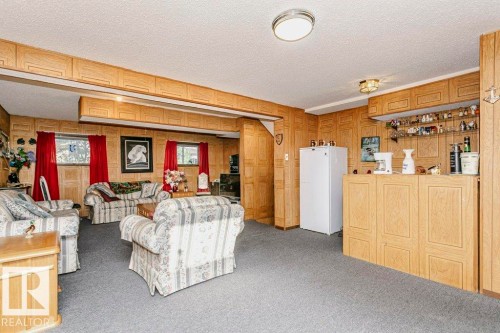 23 Hughes Road Nw, Edmonton, AB 