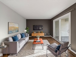 57 WOODVALE Village NW  Edmonton, AB T6L 1W4