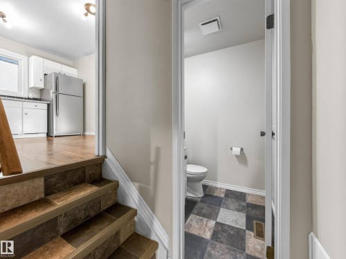 57 Woodvale Village Nw, Edmonton, AB 