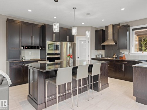 2303 Warry Court Sw, Edmonton, AB 