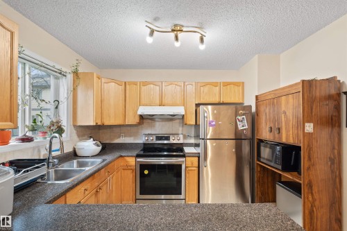 10909 106 Street Nw, Edmonton, AB 