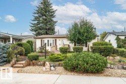 4704 109A Avenue NW  Edmonton, AB T6A 1S4