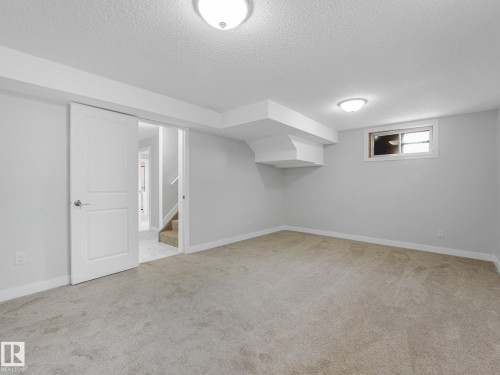 13807 92 Street Nw, Edmonton, AB 