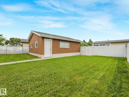 13807 92 Street Nw, Edmonton, AB 
