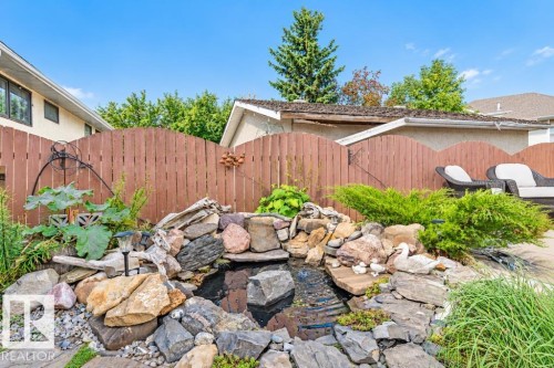 5924 11 Avenue Nw, Edmonton, AB 