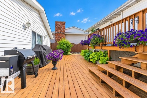 5924 11 Avenue Nw, Edmonton, AB 