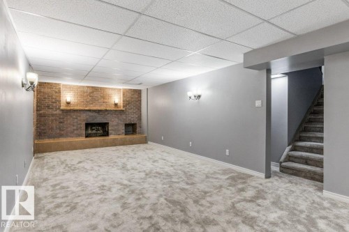 13516 81 Street Nw, Edmonton, AB 