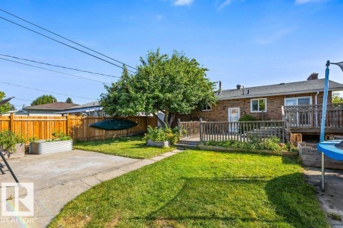 13516 81 Street Nw, Edmonton, AB 