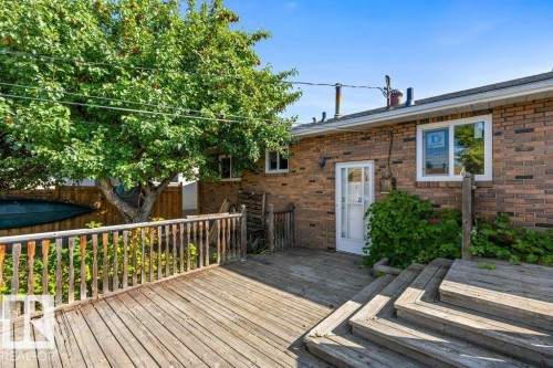 13516 81 Street Nw, Edmonton, AB 