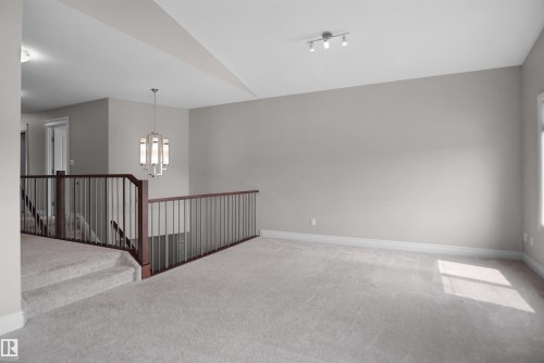 138 Henderson Link, Spruce Grove, AB - Indoor Photo Showing Other Room