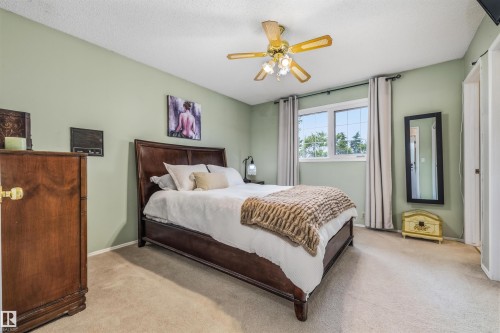 15915 112 Street Nw, Edmonton, AB - Indoor Photo Showing Bedroom