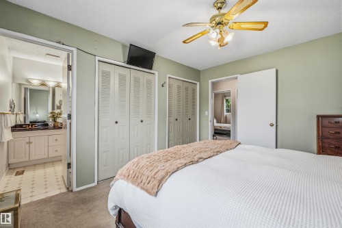15915 112 Street Nw, Edmonton, AB - Indoor Photo Showing Bedroom