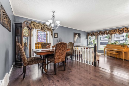 15915 112 Street Nw, Edmonton, AB - Indoor Photo Showing Dining Room