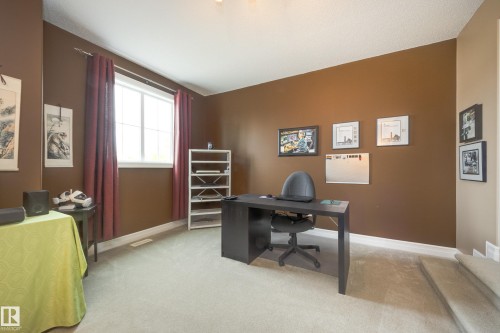 6303 18 Avenue Sw, Edmonton, AB 